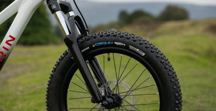 MARIN San Quentin 20", fehér/fekete/piros